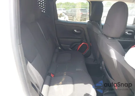 2018 Jeep Renegade Trailhawk 4X4 from USA, damaged, VIN ZACCJBCBXJPG75045